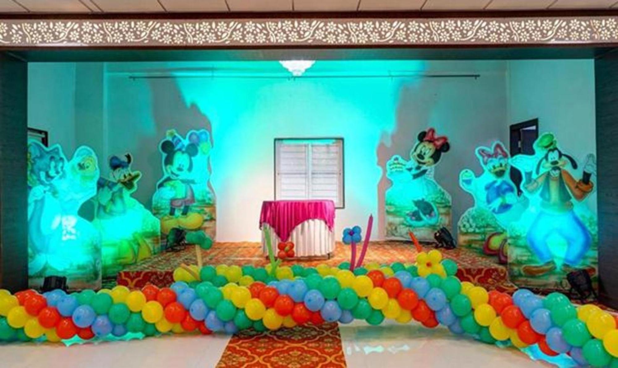 فندق كابيتال أو 38128 أومكار Yerandwane المظهر الخارجي الصورة